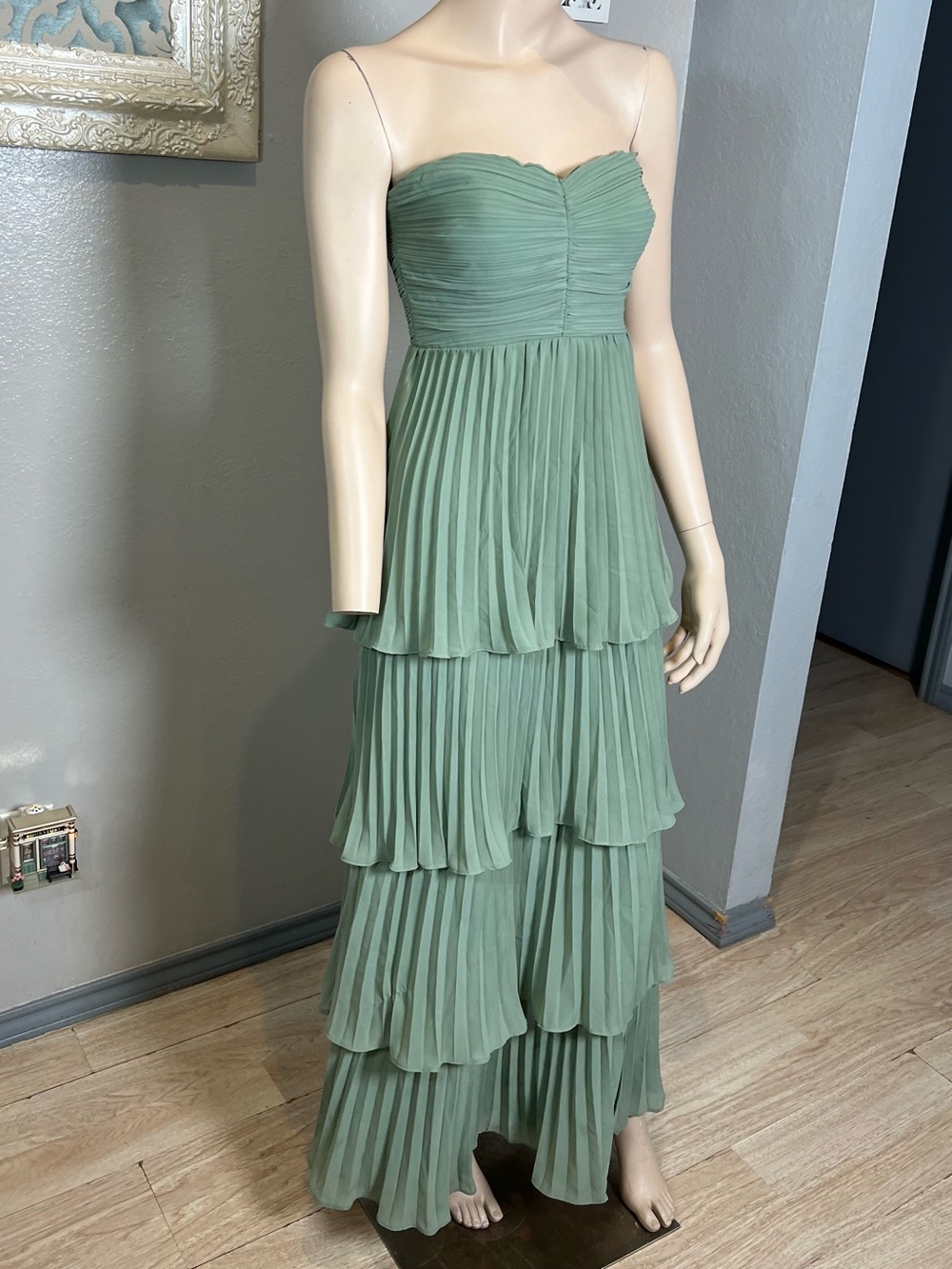 Lulu’s Strapless Tiered Pleated Maxi Dress - Sage Green